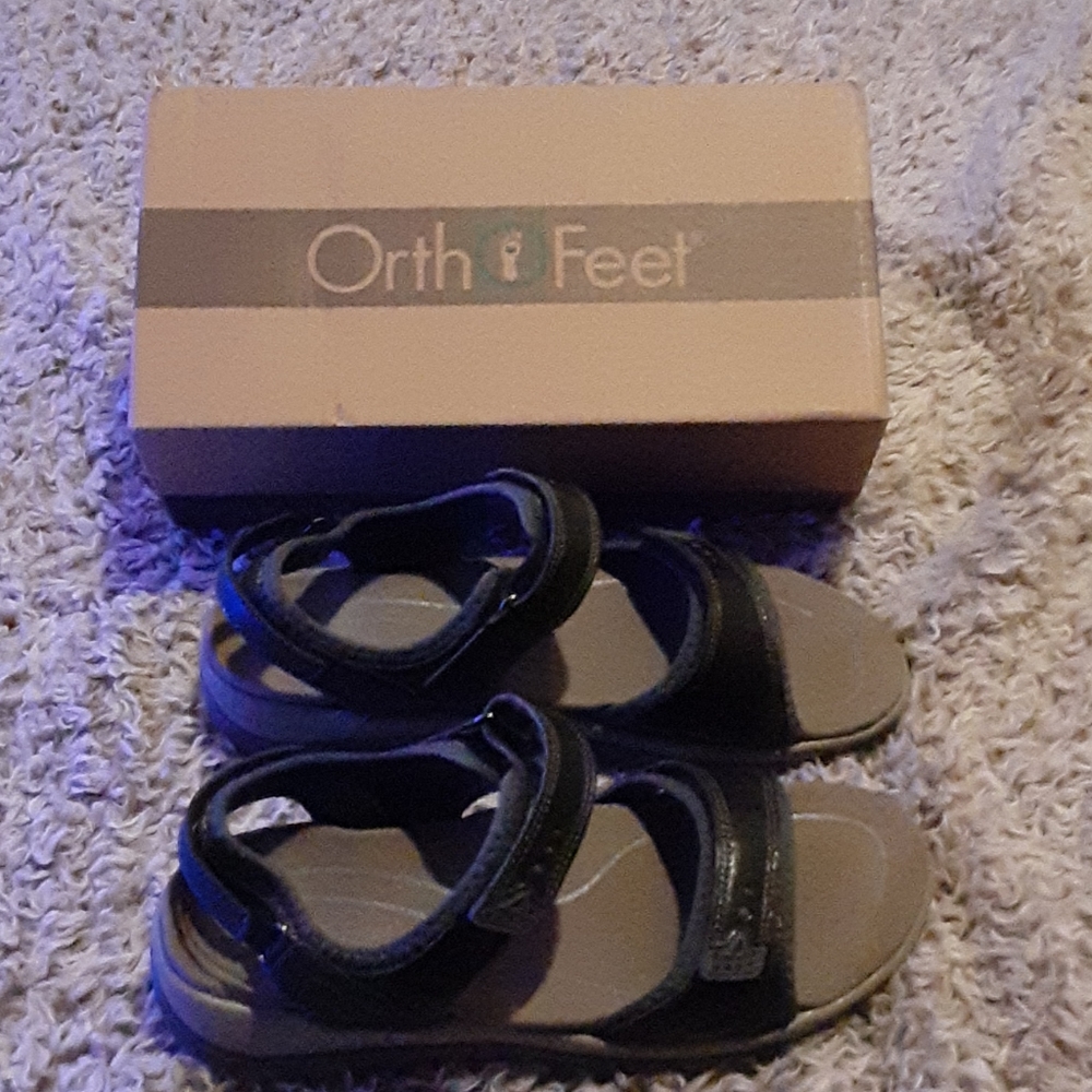 OrthoFeet Sandals *NEW*